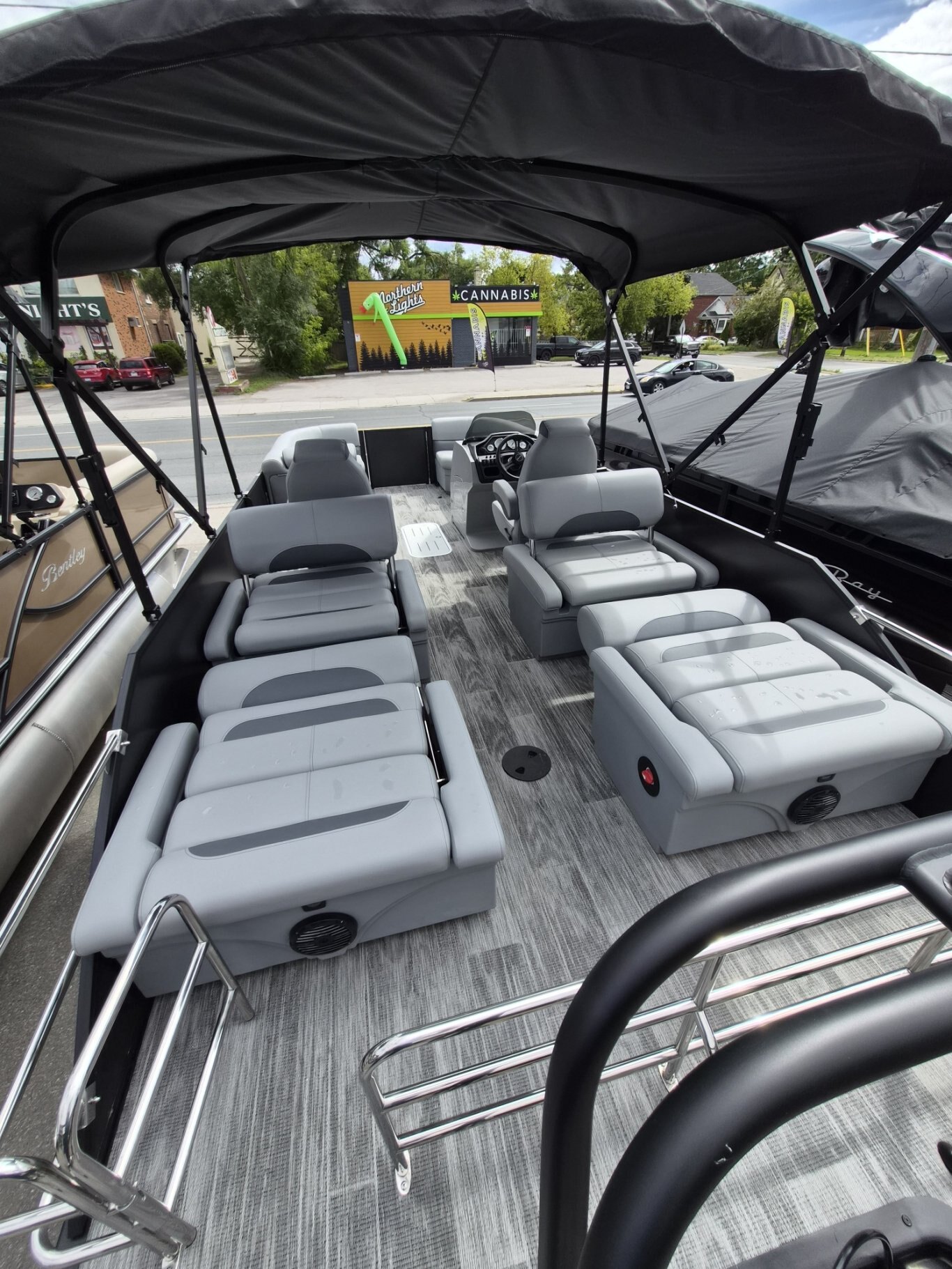 Gorgeous 2026 Bentley 223 Quad Swing Back with Suzuki DF140 Stealth