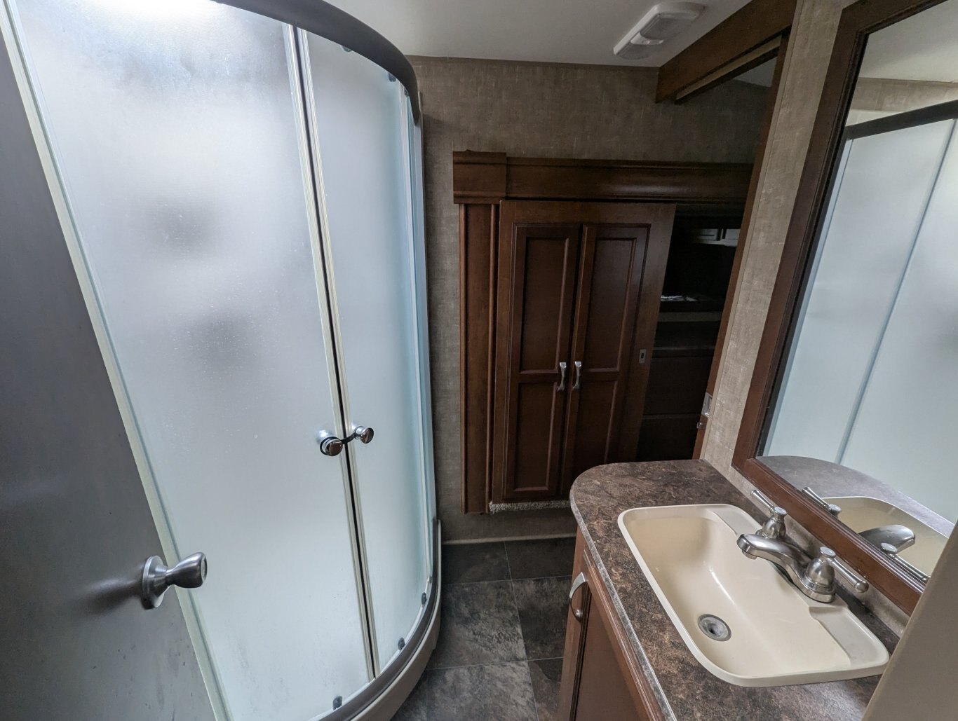 2015 K Z Durango 1500