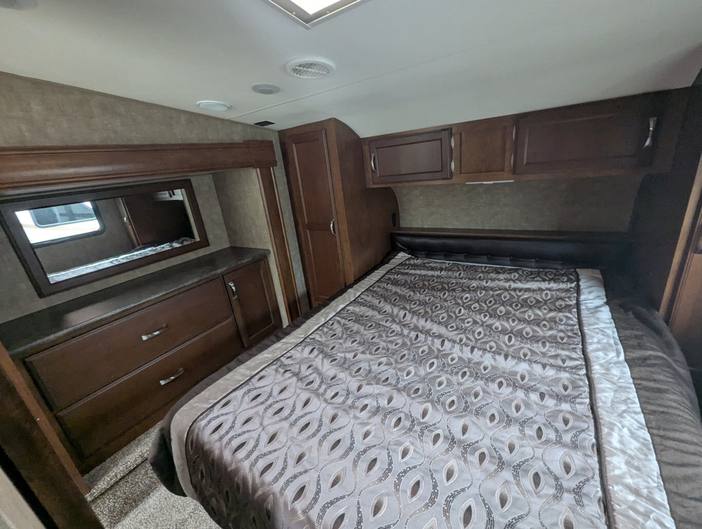 2015 K Z Durango 1500