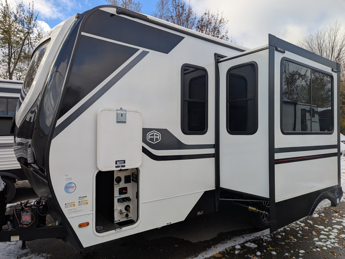 2026 East to West Alta 1900MMK