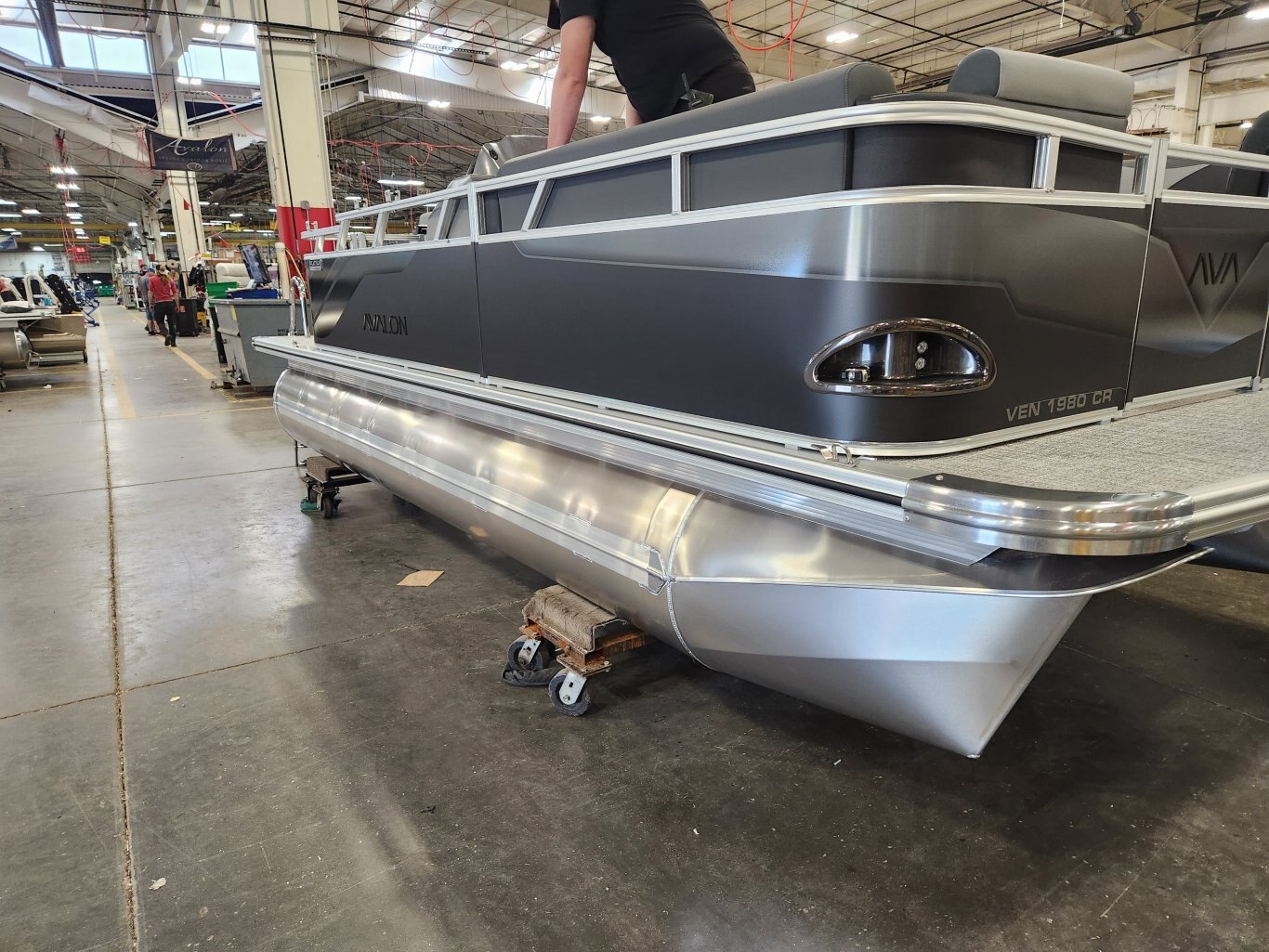 2026 Avalon 1980 CR Venture Platinum