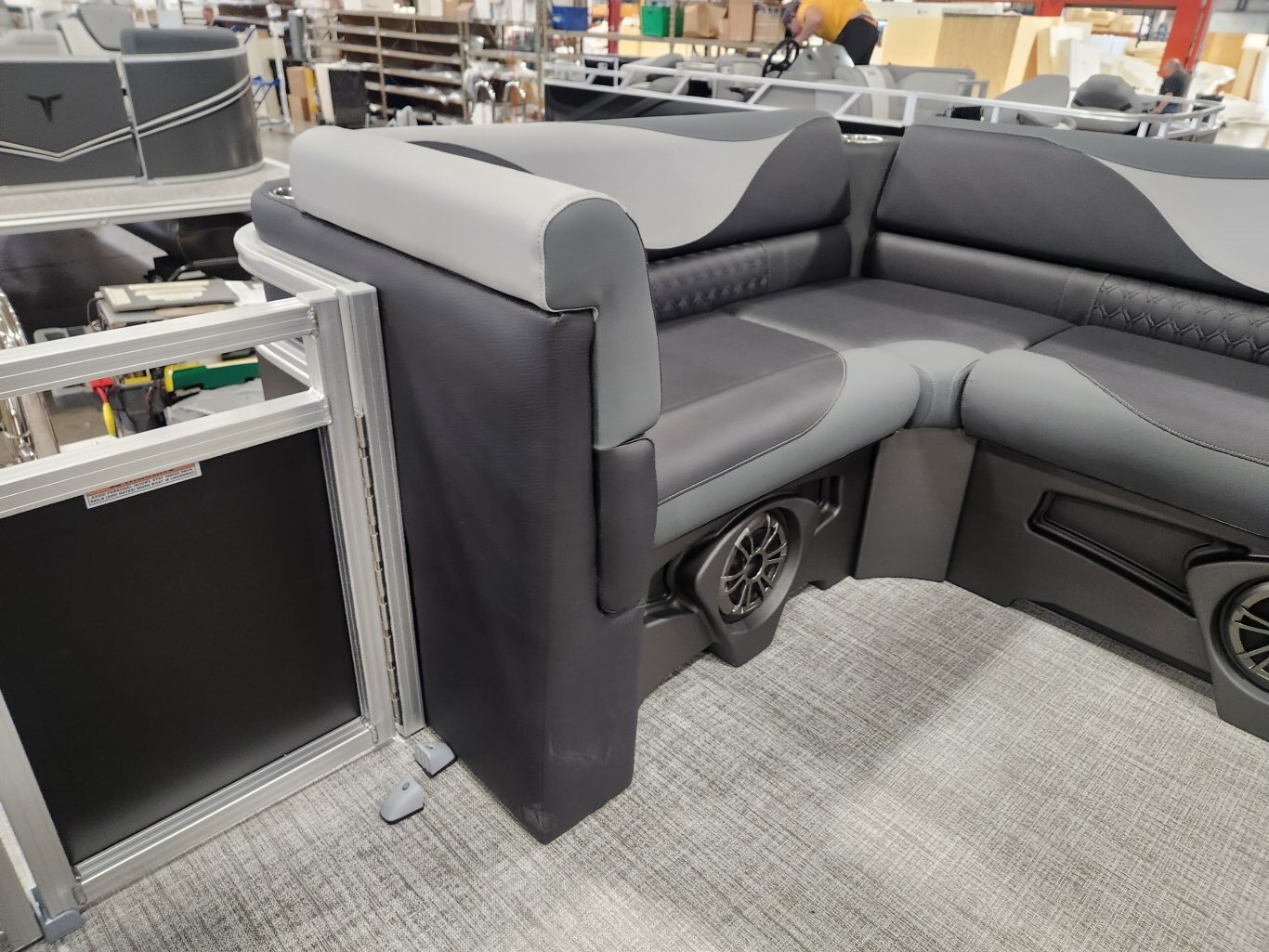 2026 Avalon 1980 CR Venture Platinum