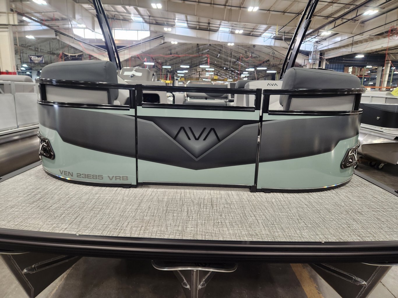 2026 Avalon 21' 85 VRB Venture Platinum