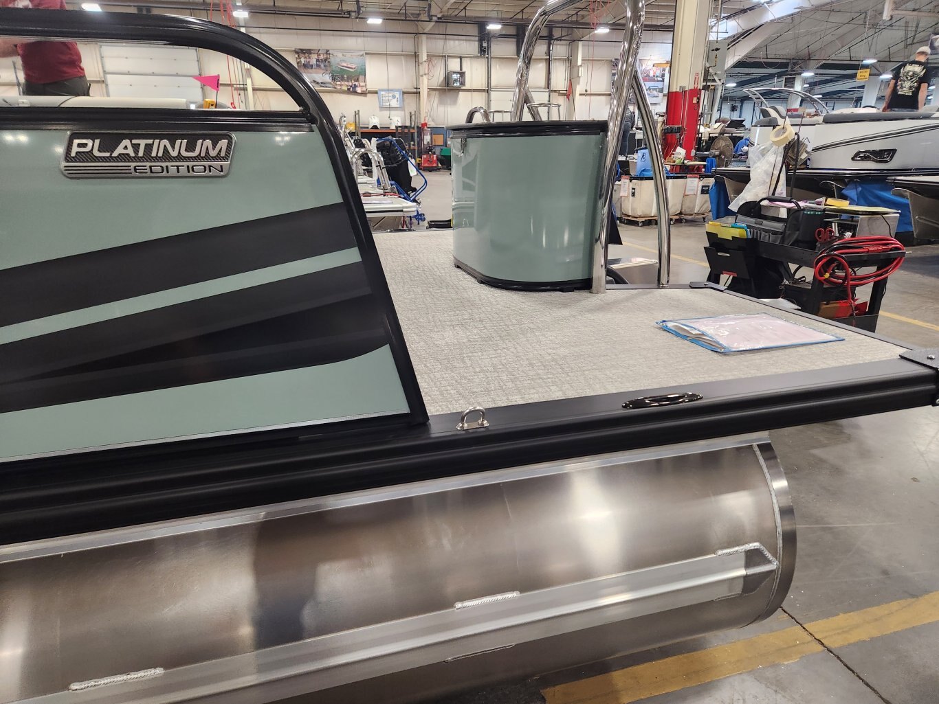 2026 Avalon 21' 85 VRB Venture Platinum