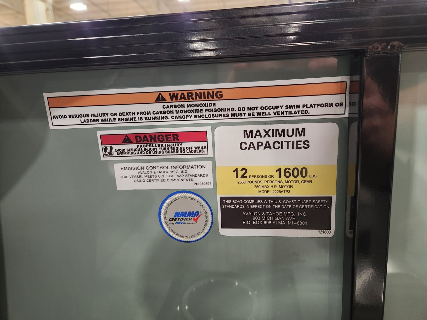 2026 Avalon 21' 85 VRB Venture Platinum