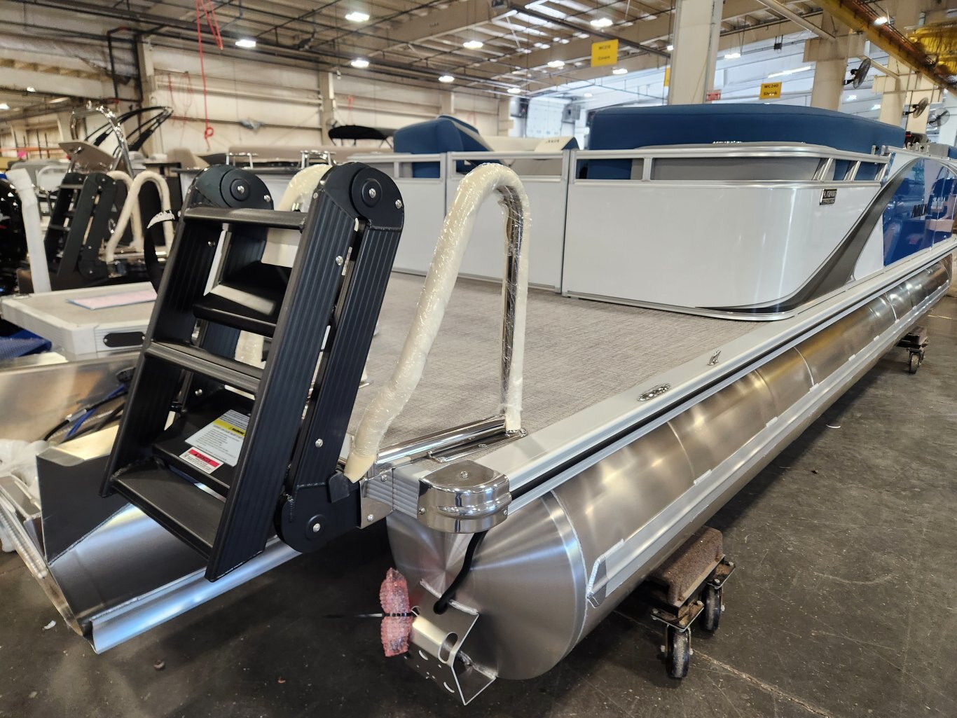 2026 Avalon 2385 QL LSZ PLATINUM