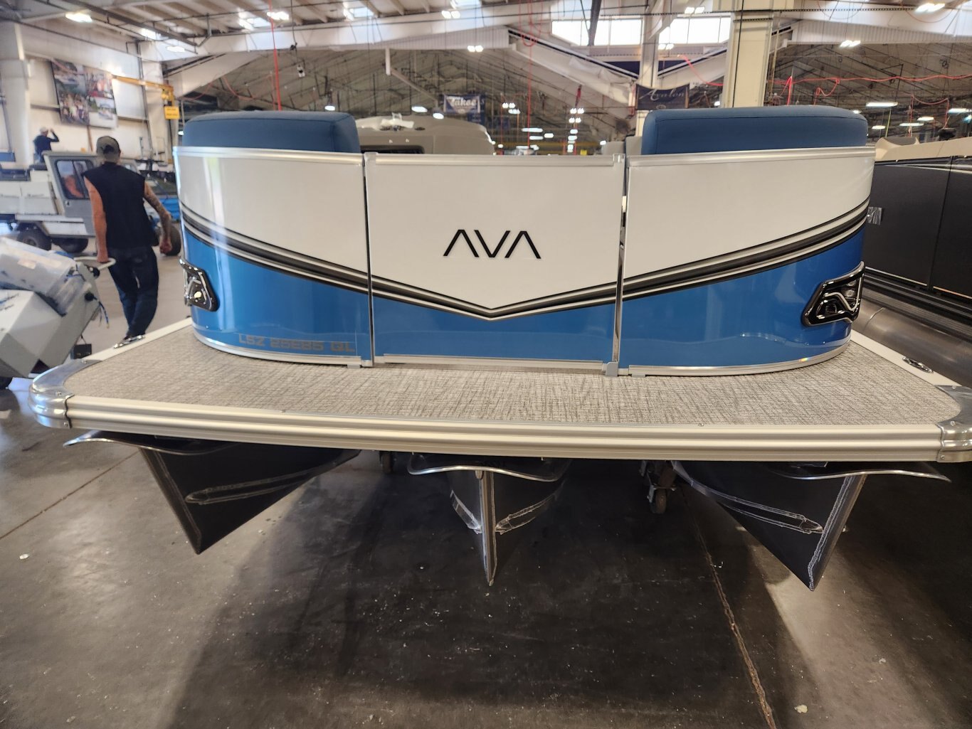 2026 Avalon 2385 QL LSZ PLATINUM