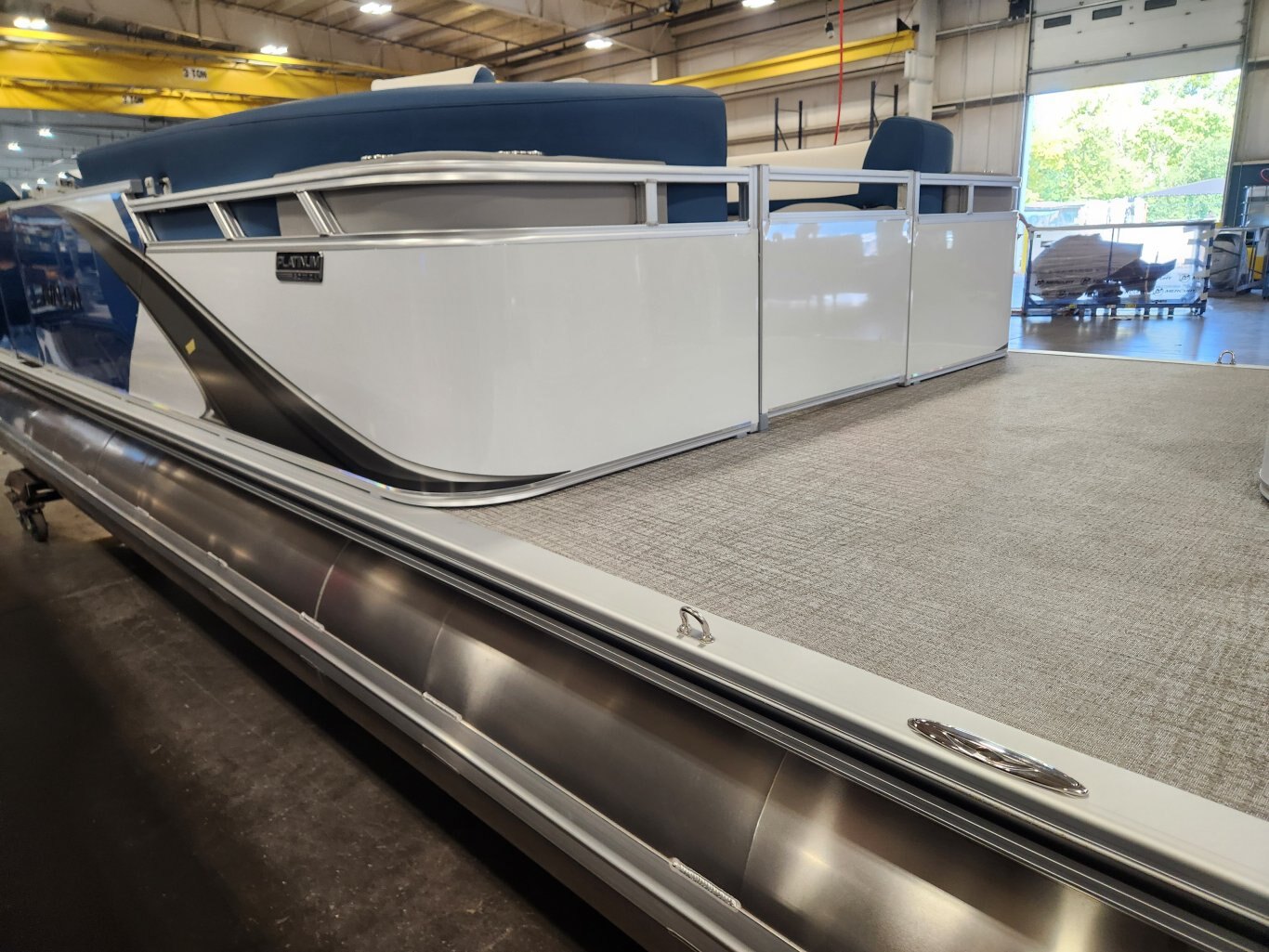 2026 Avalon 2385 QL LSZ PLATINUM