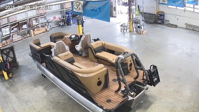 2026 Bentley Elite 223 Admiral