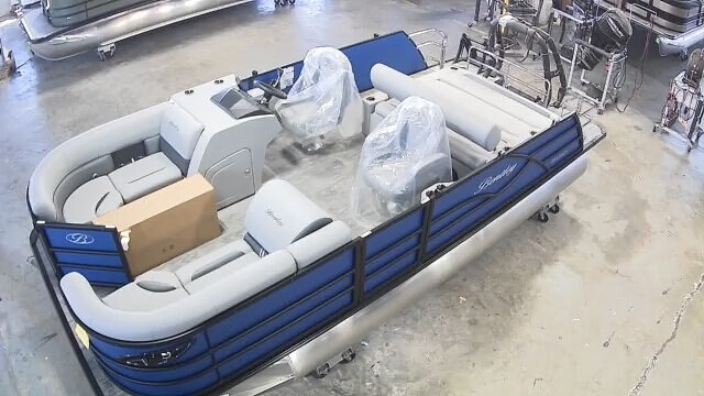 2026 Bentley Legacy 200 Swingback