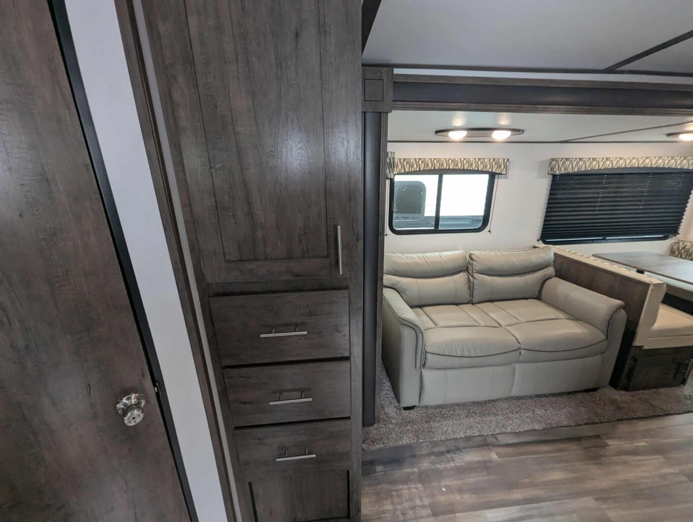 2021 Riverside RV Intrepid 281DDB