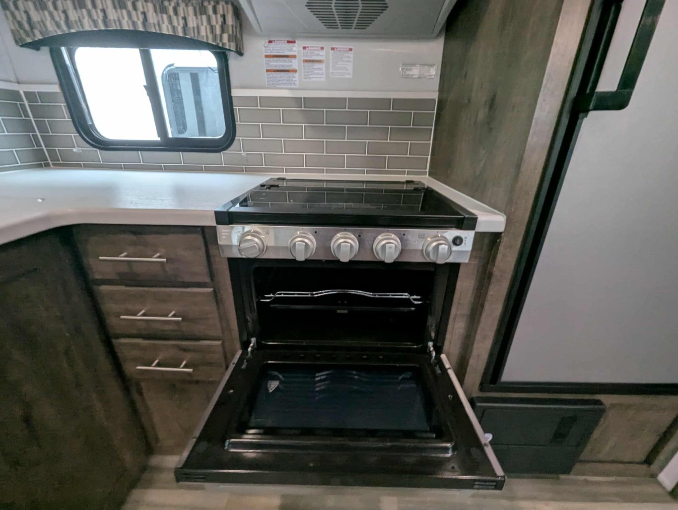 2021 Riverside RV Intrepid 281DDB