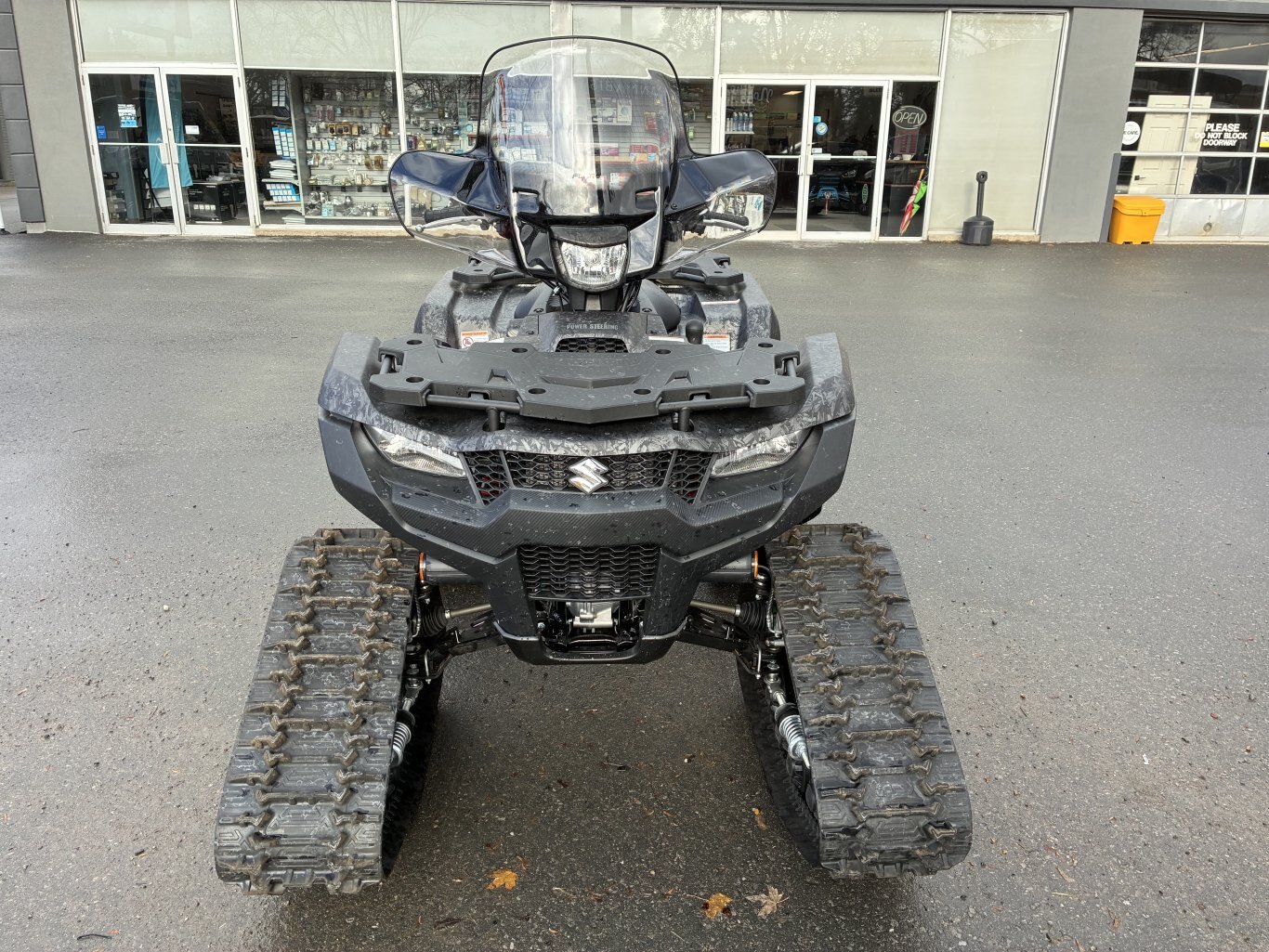 Suzuki Kingquad 750 XPZ with FX Commander Tracks & Windshield