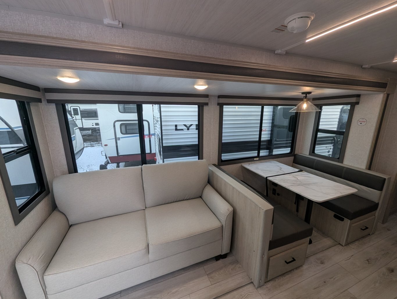 2026 East to West Alta 2850 KRL