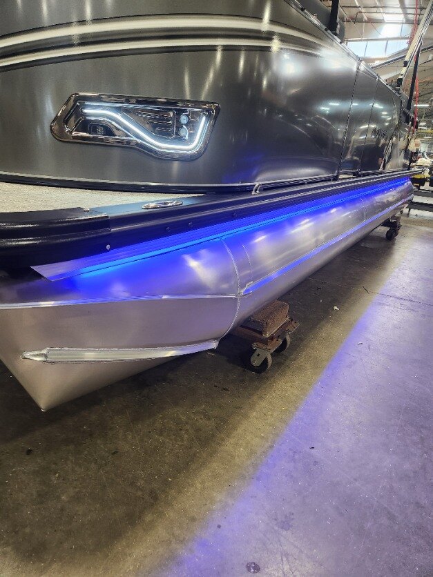 2026 Avalon 23 LSZ Quad Lounger Shift 200HP