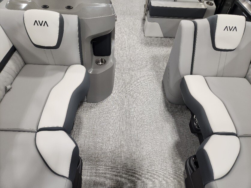 2026 Avalon 23 LSZ Quad Lounger Shift 200HP