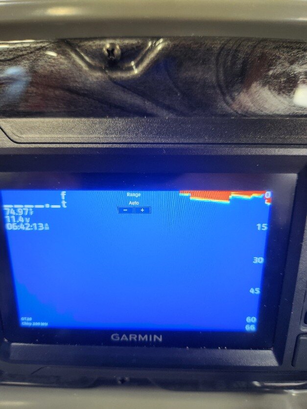 2026 Avalon 19 Venture Rear Fish Koolfab Charcoal