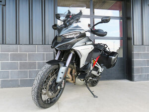 2021 Ducati Multistrada V4S Aviator Grey / Spoked Wheels
