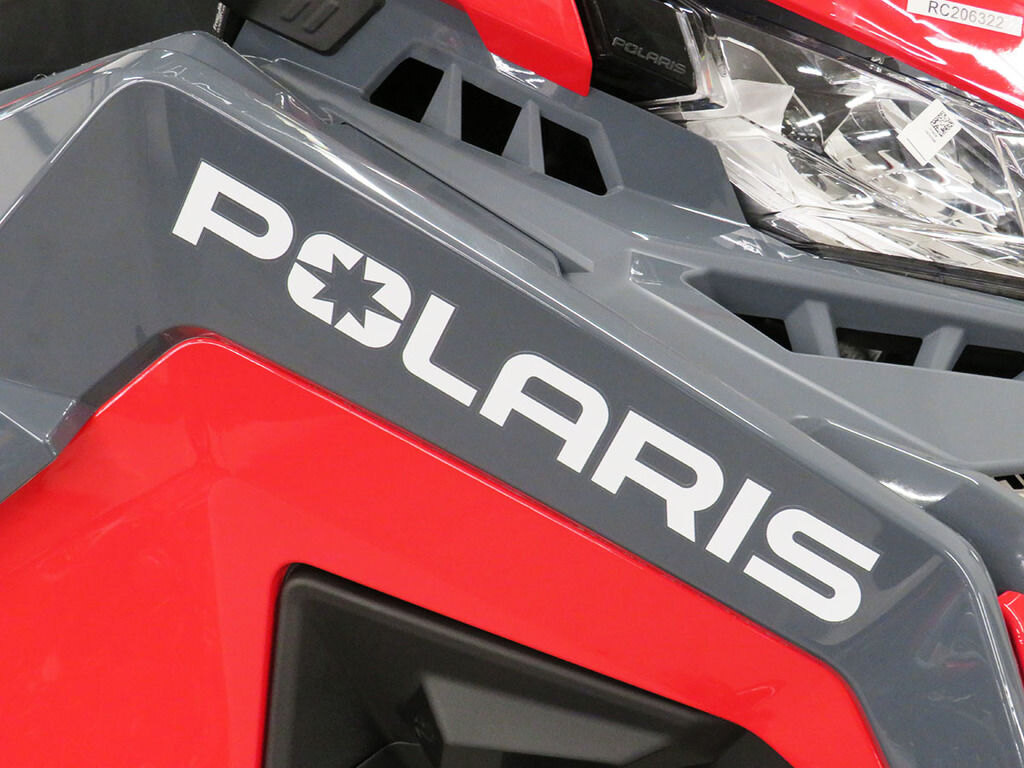 2024 Polaris 650 Indy Adventure 137 Indy Red