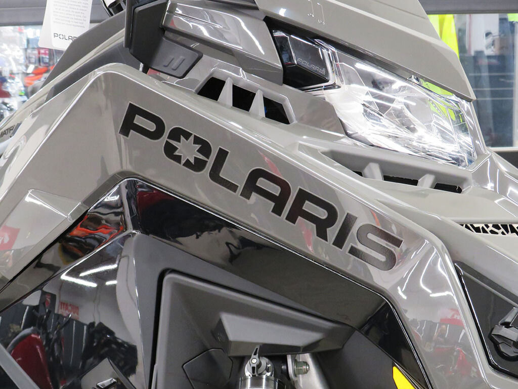 2024 Polaris 850 Switchback XC 146 Gloss Black