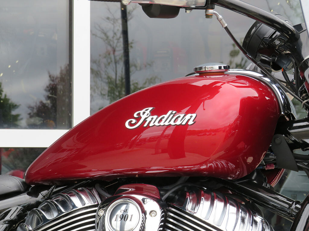 2023 Indian Motorcycle Super Chief Limited Stryker Red Metallic