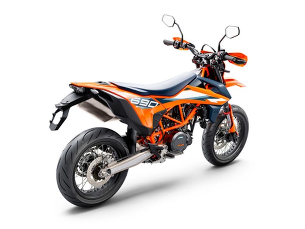 2024 KTM 690 SMC R