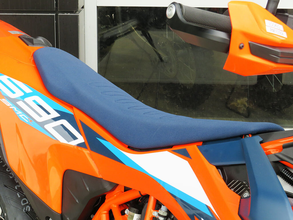 2024 KTM 690 SMC R