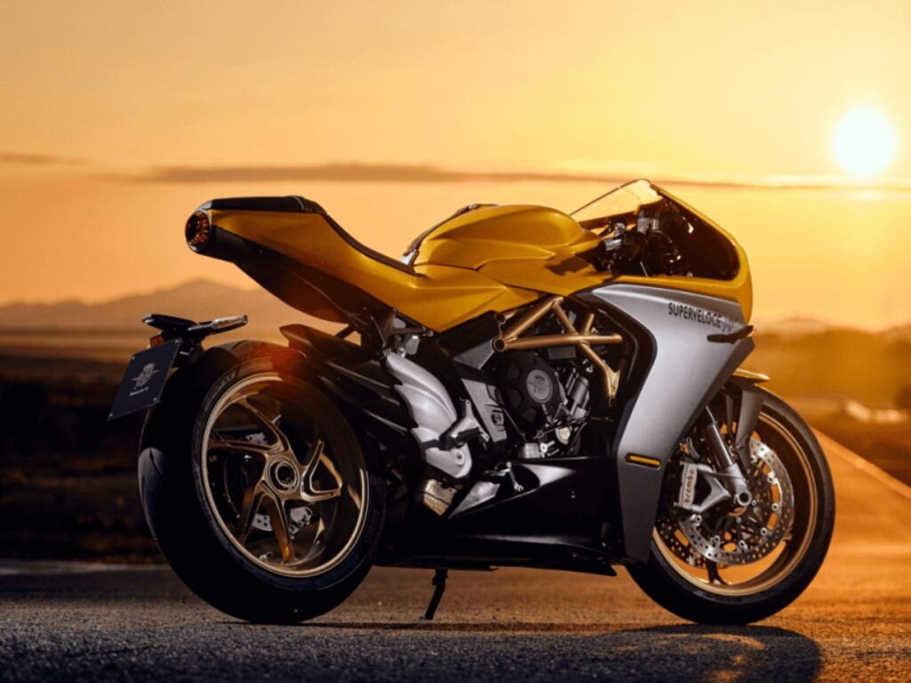 2022 MV Agusta Superveloce 800