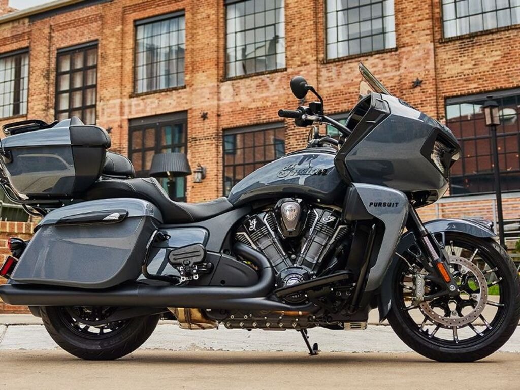 2024 Indian Motorcycle Pursuit Dark Horse Stealth Gray