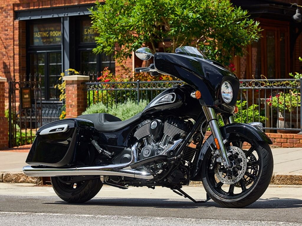 2024 Indian Motorcycle Chieftain Black Metallic