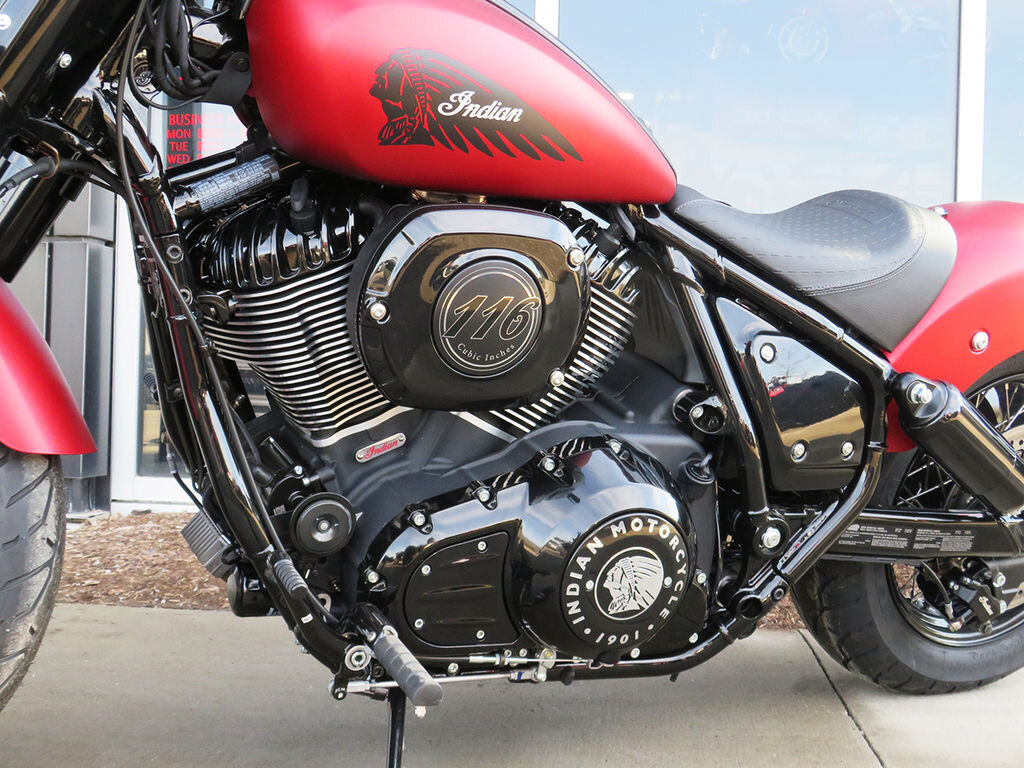 2024 Indian Motorcycle Chief Bobber Dark Horse Sunset Red Smoke