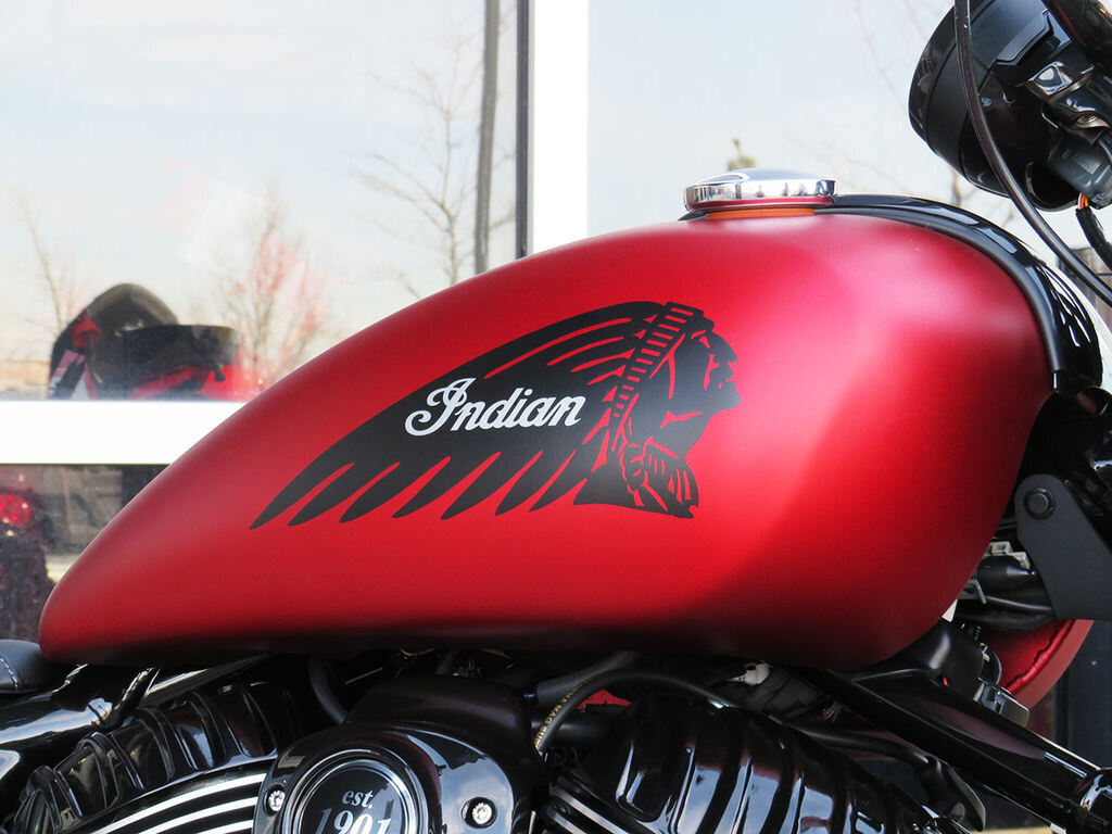 2024 Indian Motorcycle Chief Bobber Dark Horse Sunset Red Smoke