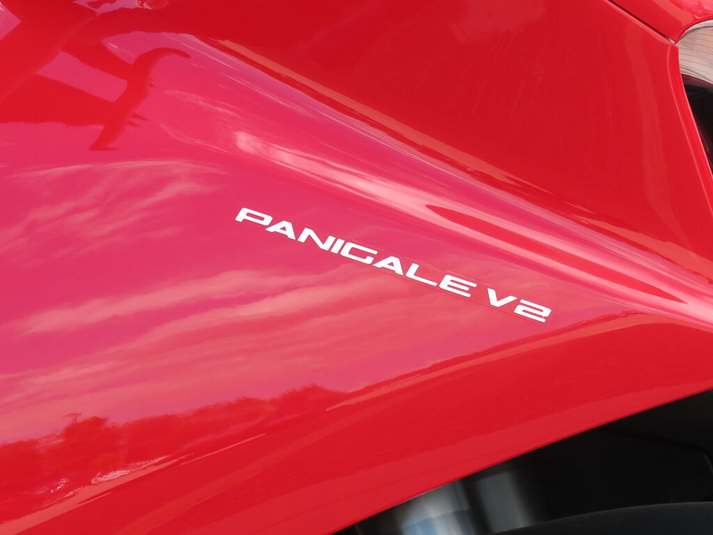 2024 Ducati Panigale V2 Red