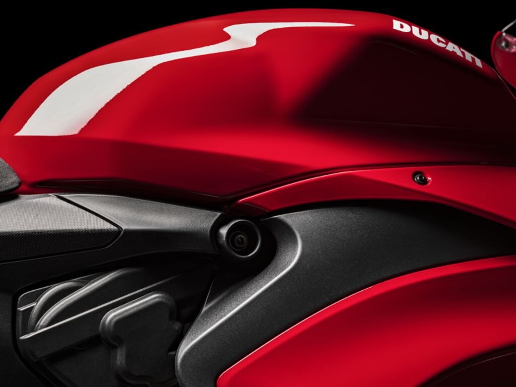 2024 Ducati Panigale V2 Red