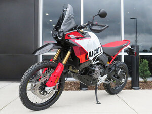 2024 Ducati DesertX Rally