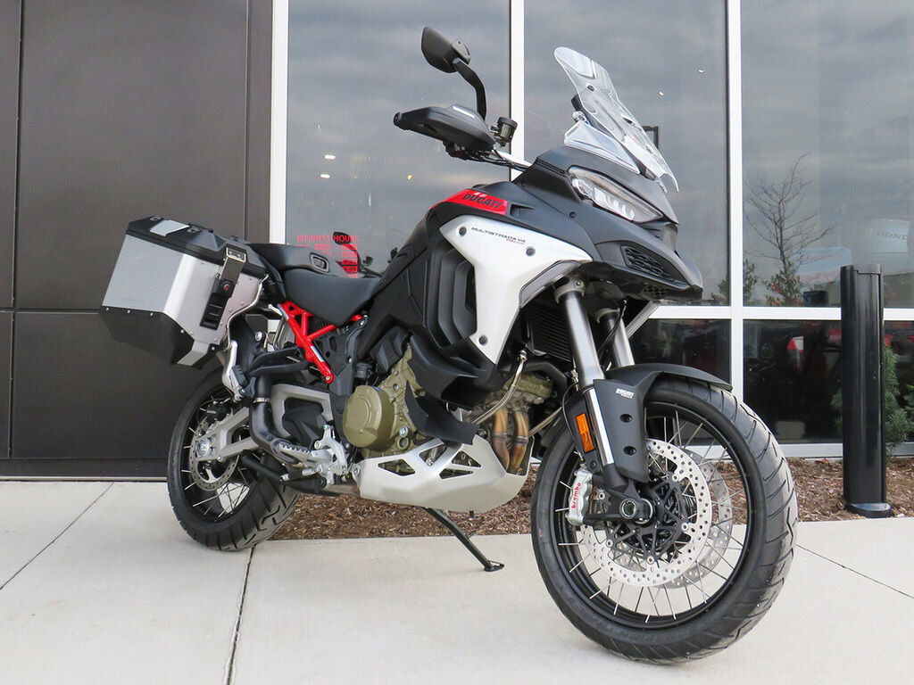 2024 Ducati Multistrada V4 Rally Brushed Aluminum & Matte Black