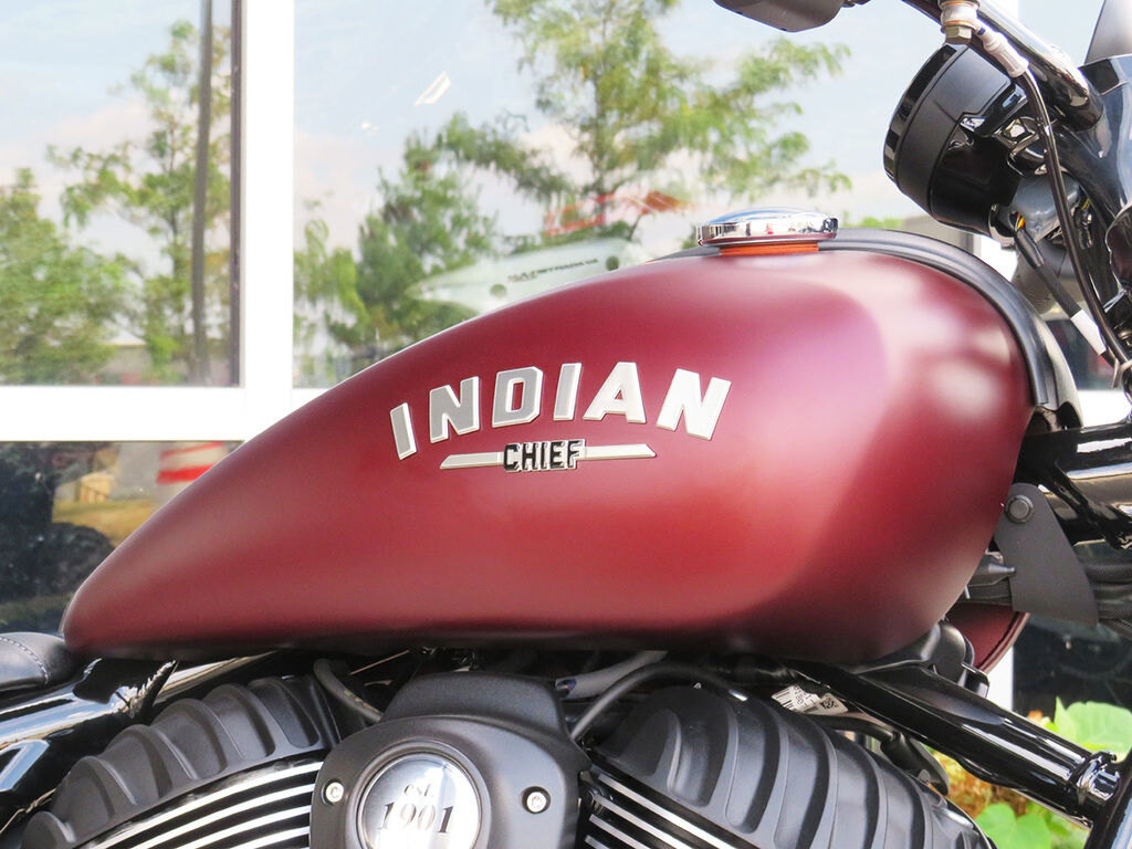 2024 Indian Motorcycle Chief ABS Maroon Metallic Smoke