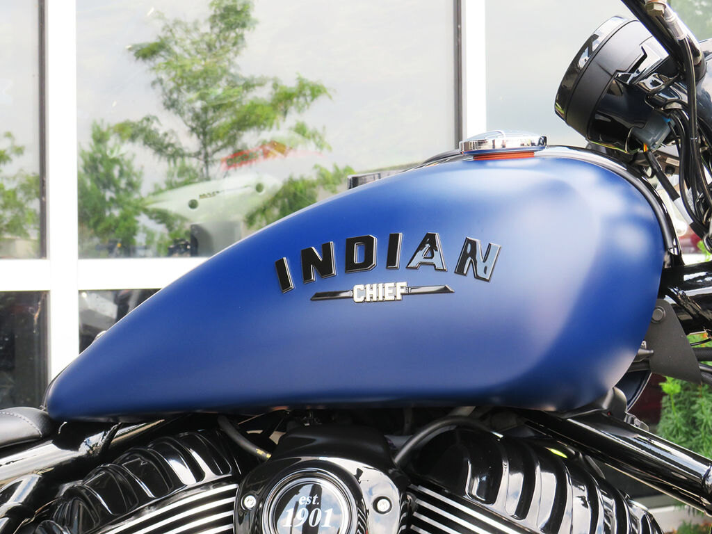 2024 Indian Motorcycle Chief Dark Horse Springfield Blue Smoke