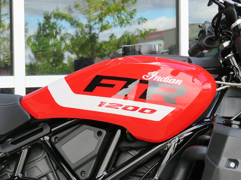 2024 Indian Motorcycle FTR Indy Red/Black