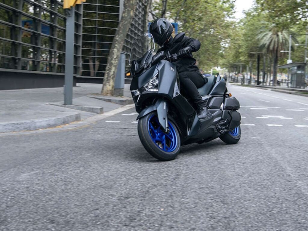 2024 Yamaha XMAX