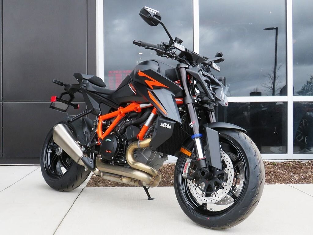 2024 KTM 1390 Super Duke R EVO