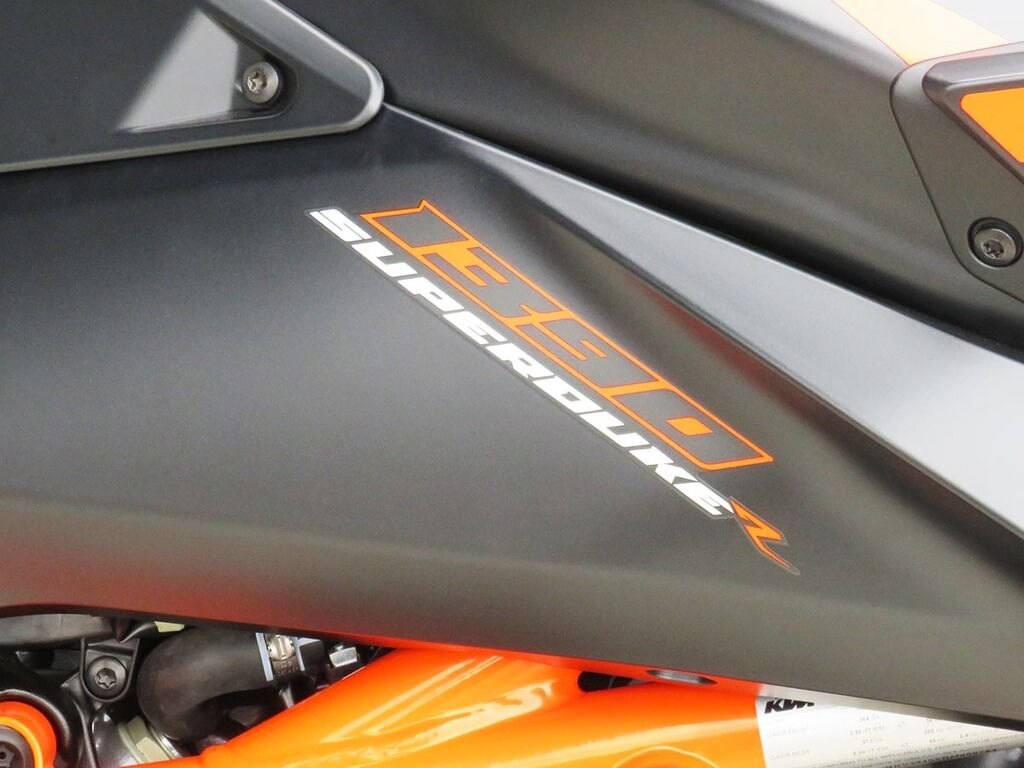 2024 KTM 1390 Super Duke R EVO