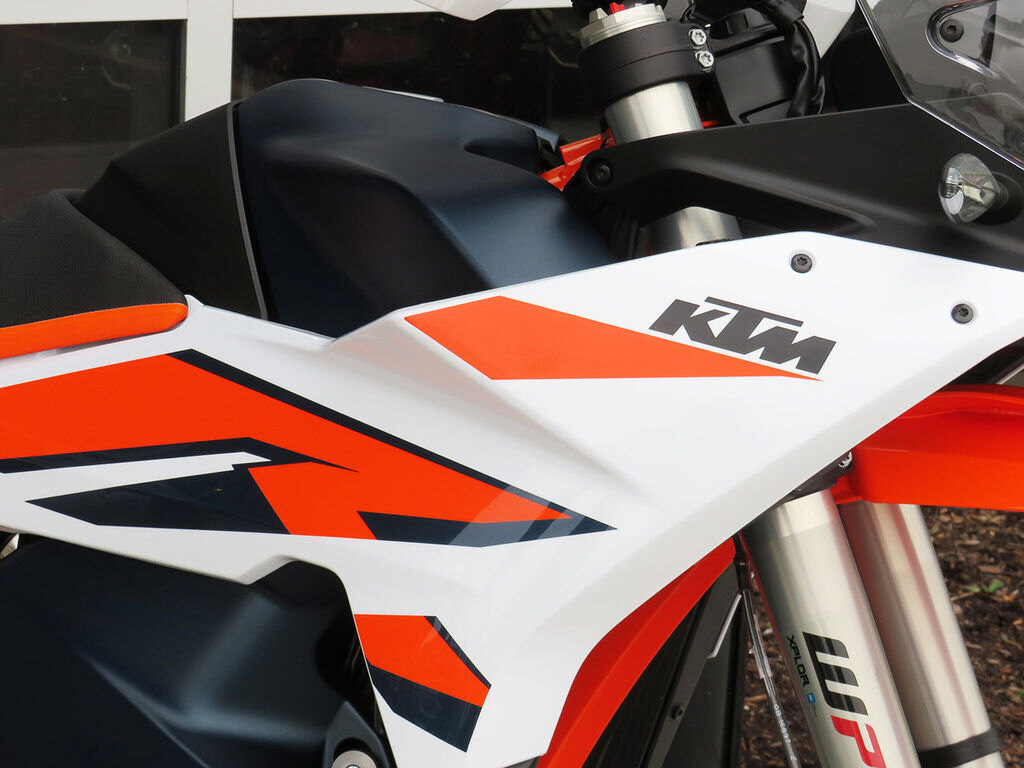 2024 KTM 890 Adventure R