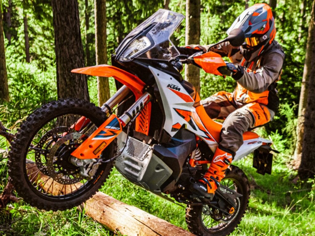 2024 KTM 890 Adventure R