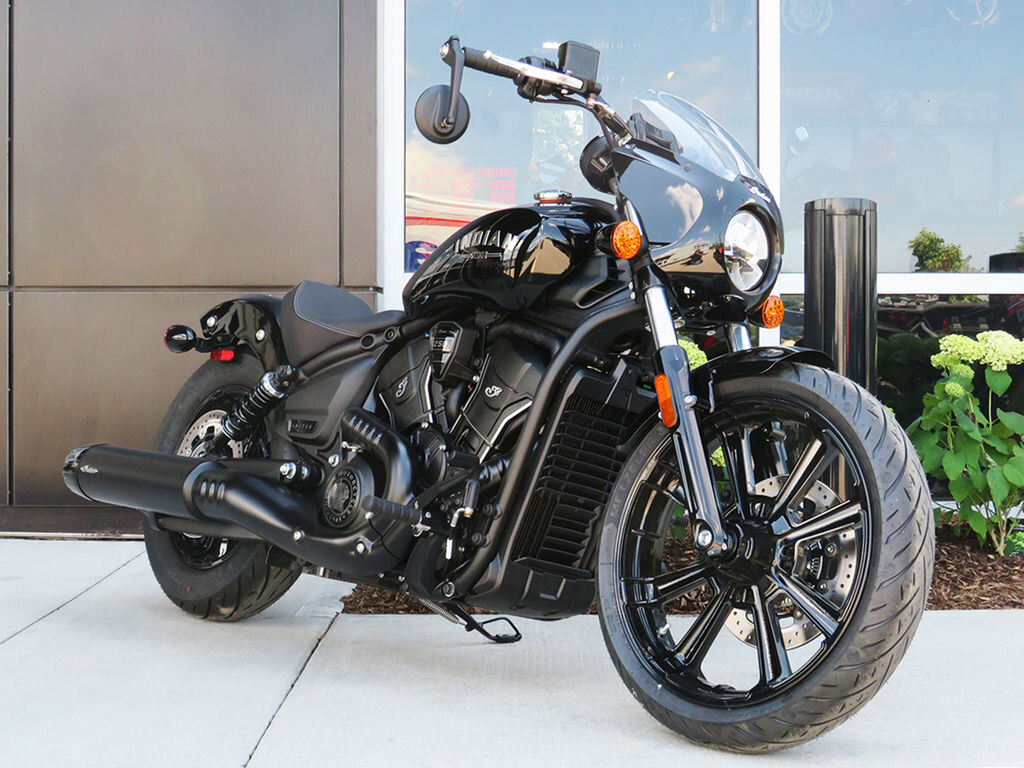 2025 Indian Motorcycle Scout Bobber Limited Black Smoke