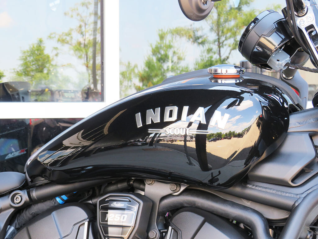 2025 Indian Motorcycle Sport Scout Limited Black Metallic