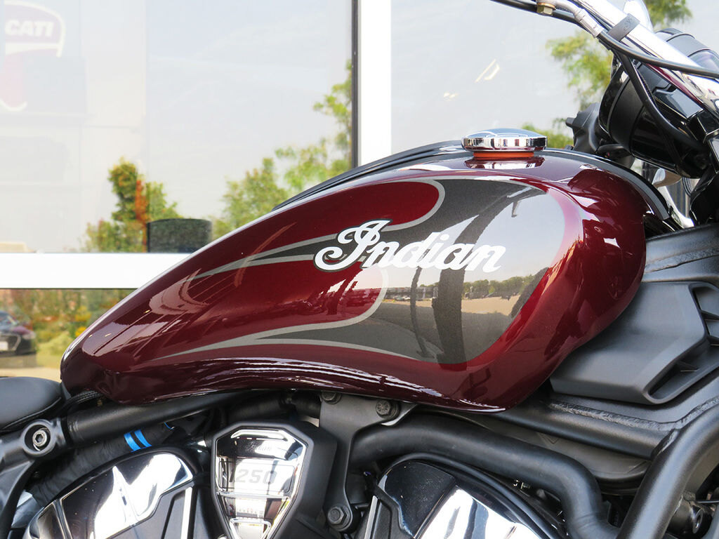 2025 Indian Motorcycle Super Scout Maroon Metallic with Graphics