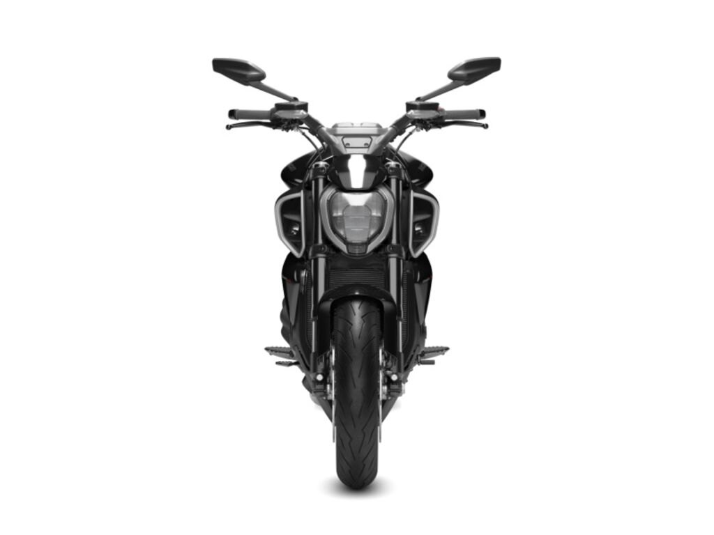 2023 Ducati Diavel 4 Thrilling Black