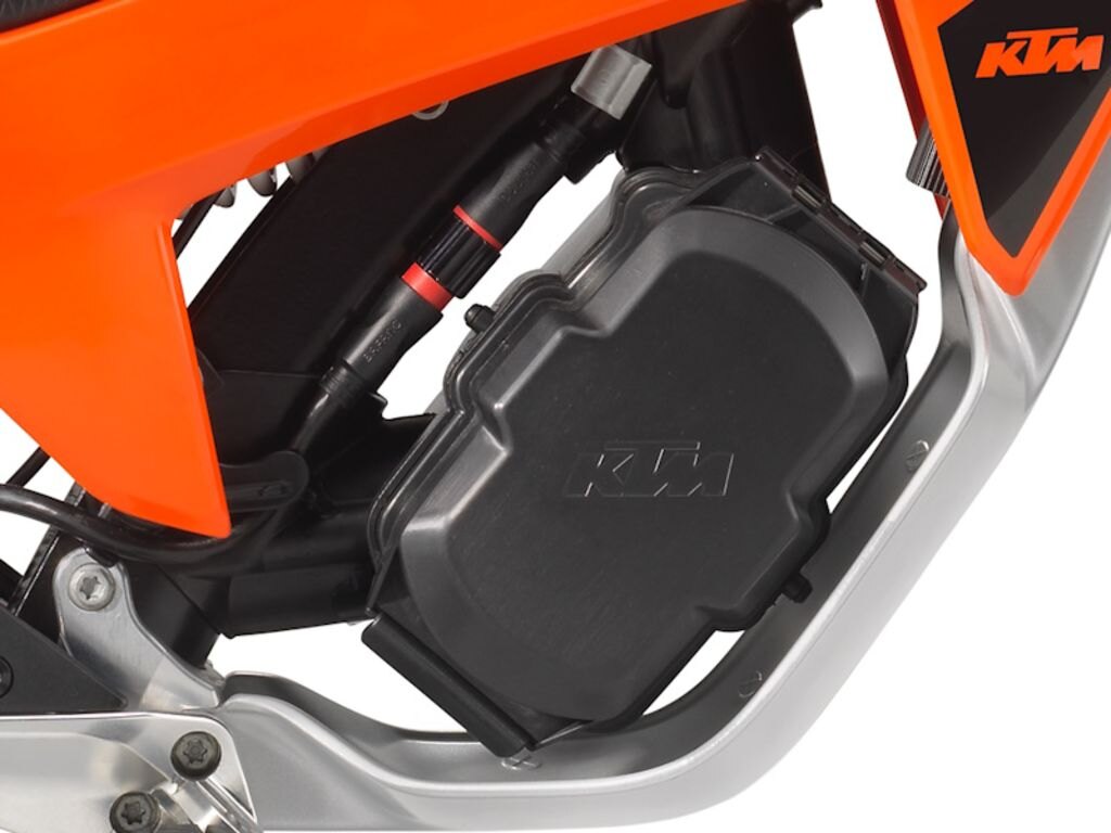 2025 KTM SX E 2