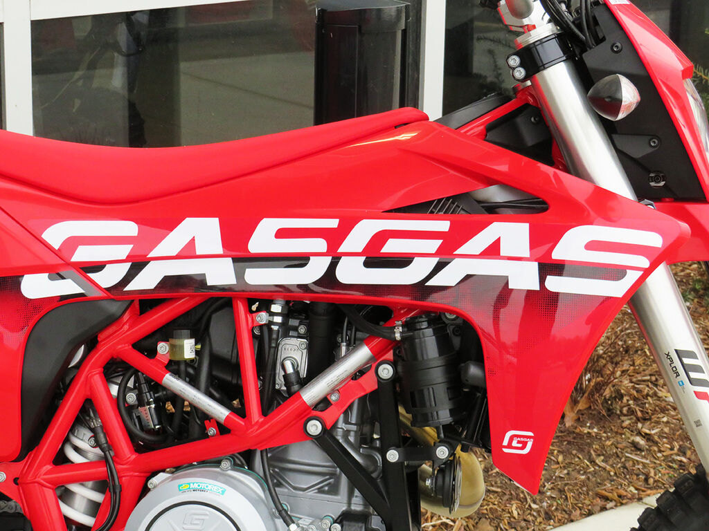 2023 GASGAS ES 700